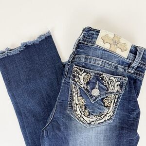 Miss Me Jeans Capri Mid Rise Raw Hem Logo Embellished Festival